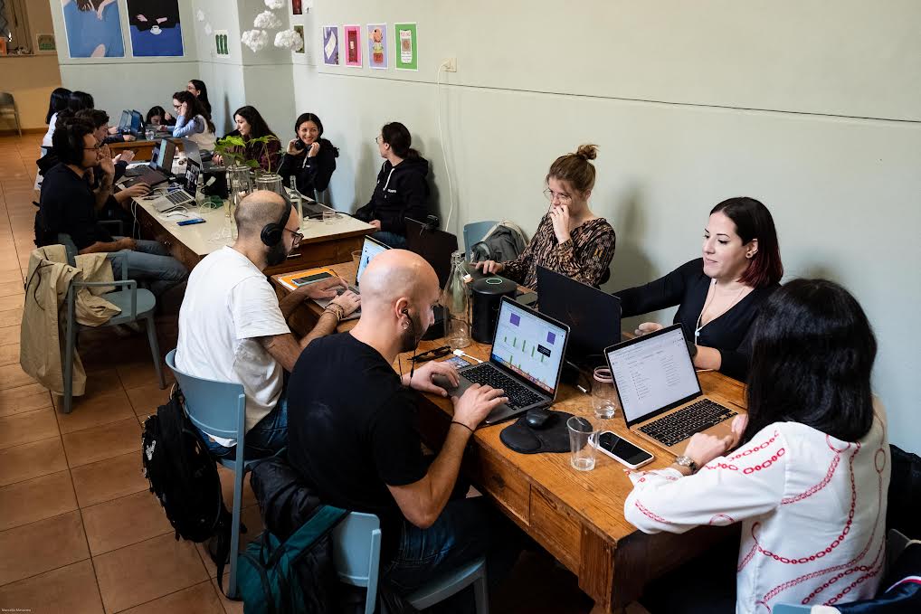 L’importanza dell’orientamento: Develhope al fianco delle scuole con Orizzonte STEM (Tech Labs)